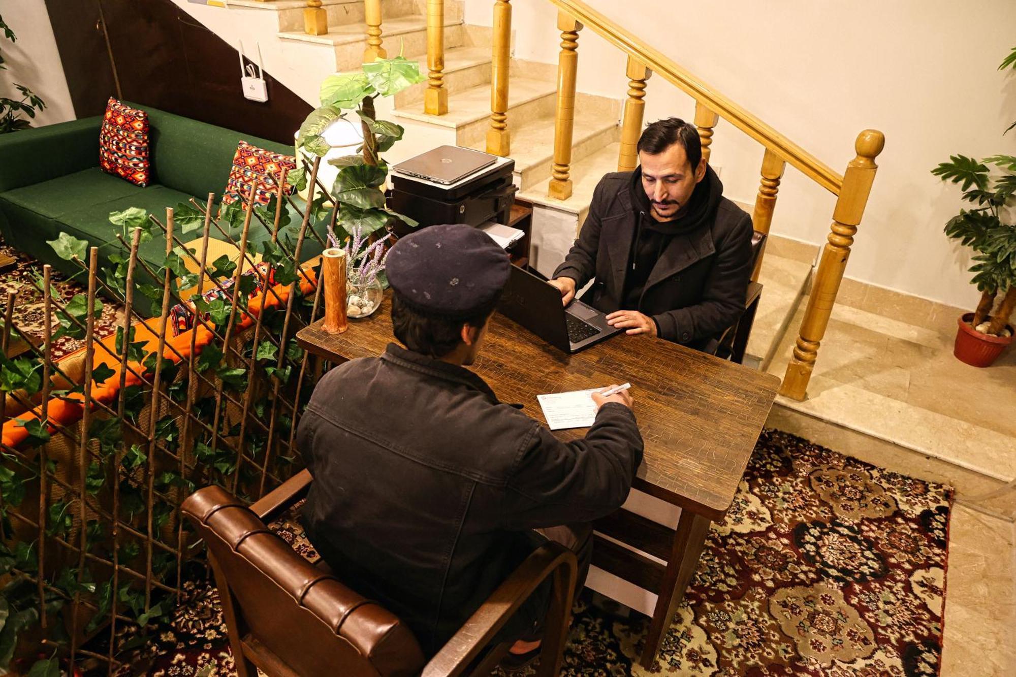 Oak Residency Ξενοδοχείο Γκιλγκίτ Εξωτερικό φωτογραφία
