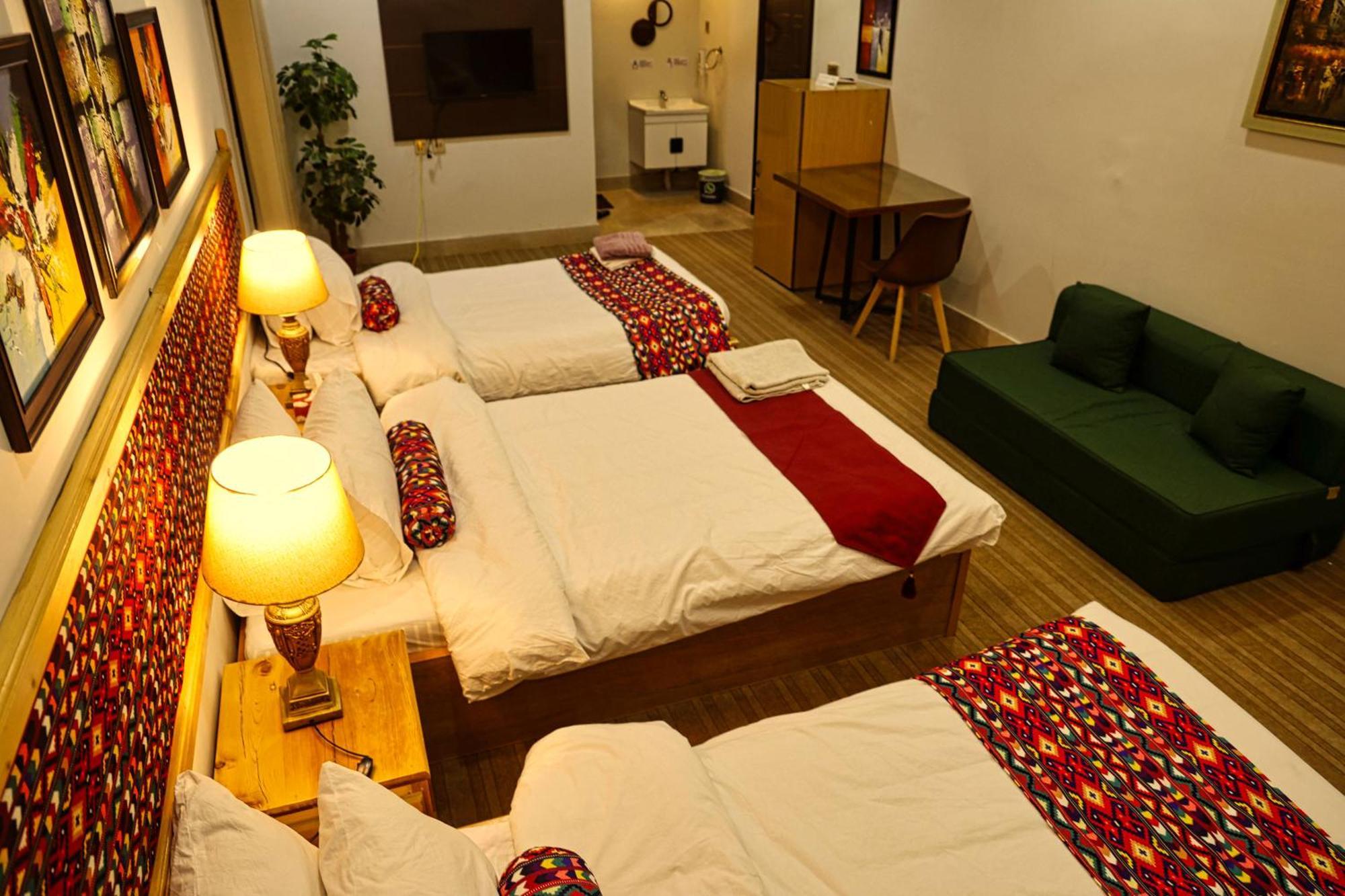 Oak Residency Ξενοδοχείο Γκιλγκίτ Εξωτερικό φωτογραφία